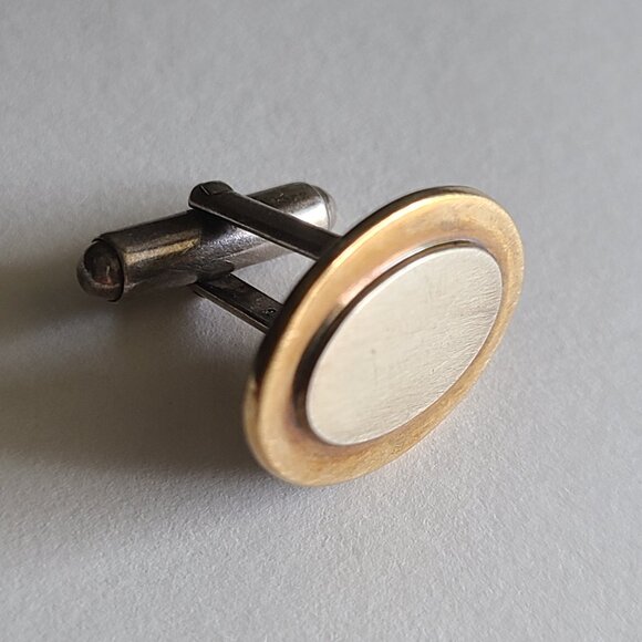 Vintage Tiffany & Co Single 18K Gold Sterling Silver Oval Replacement Cufflink - Picture 1 of 4